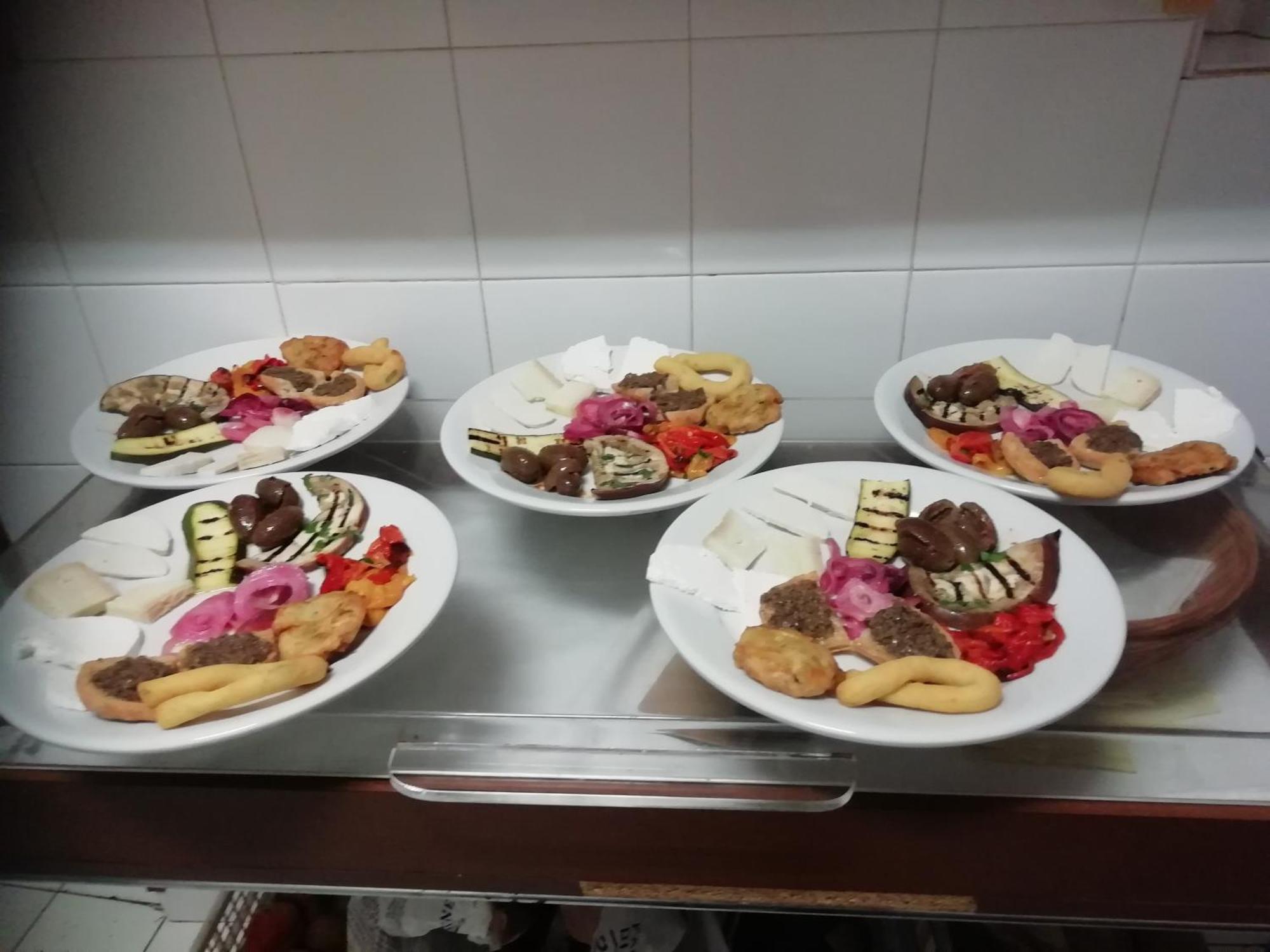 Le Due Lanterne Hotel Aieta Ngoại thất bức ảnh